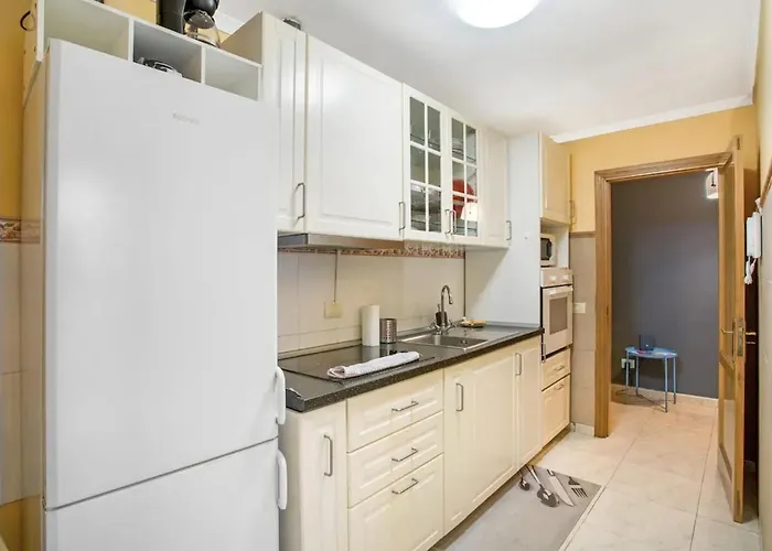 Spacious In Palmas De Gran Canaria - 85 M² With Wifi