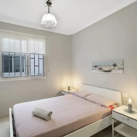 Lägenhet Spacious In Palmas De Gran Canaria 85 M² With Wifi